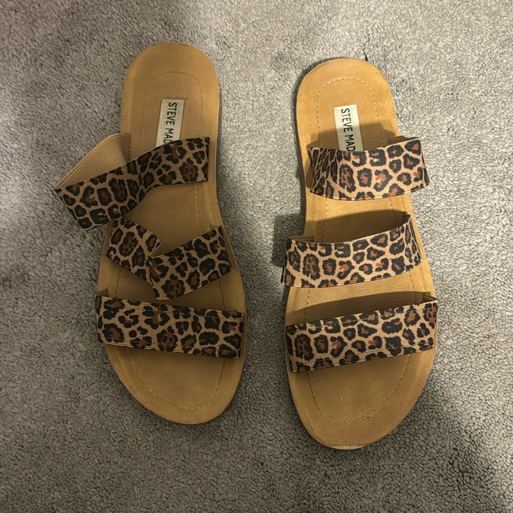 Steve Madden Sandal
